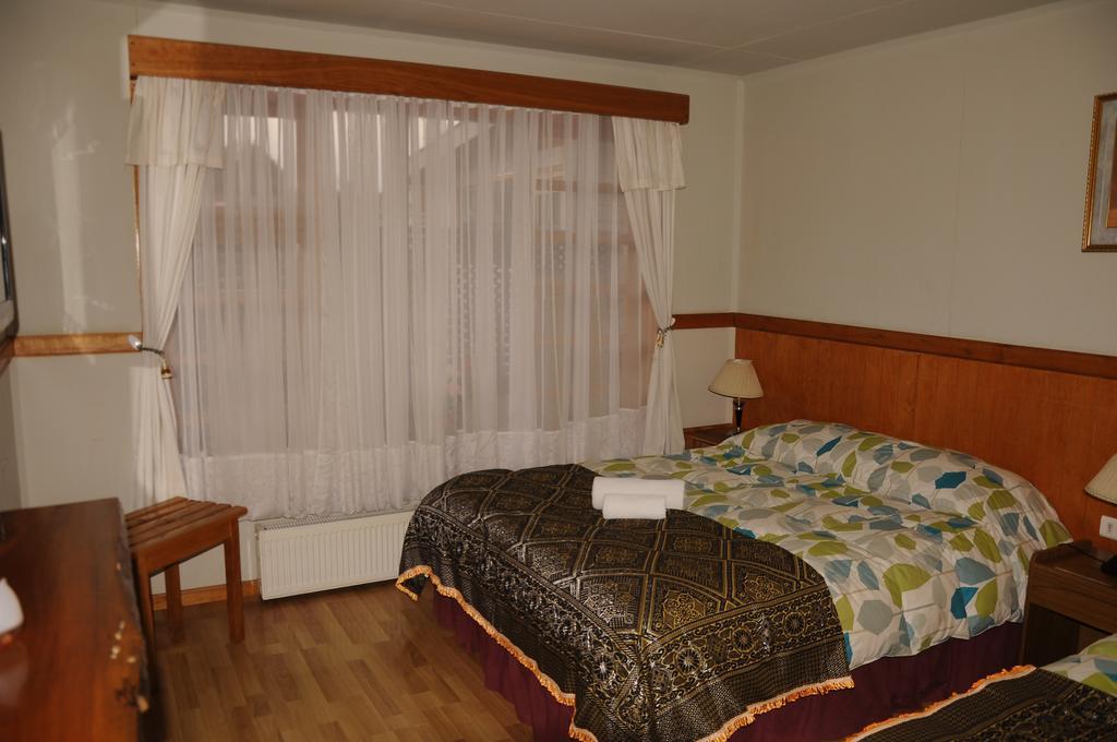 Hostal El Rincon プエルト・ナタレス エクステリア 写真