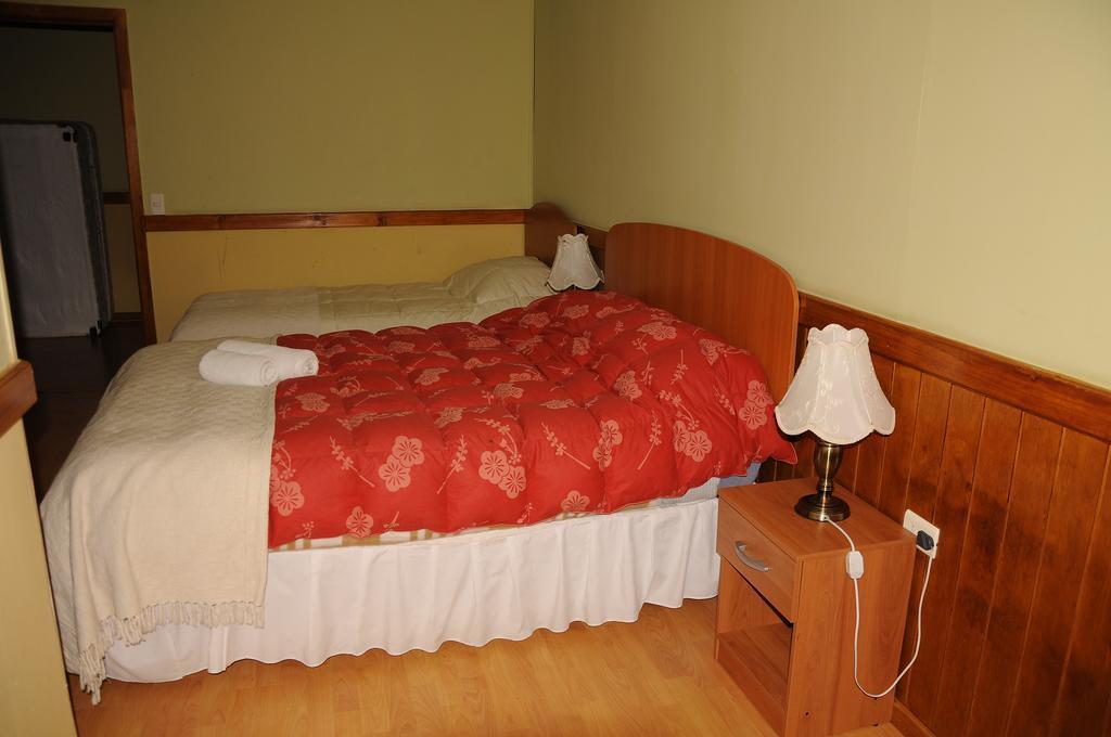 Hostal El Rincon プエルト・ナタレス エクステリア 写真